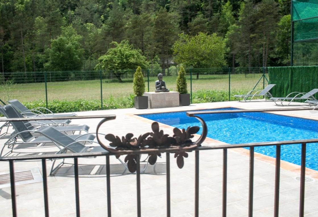 Mas La Riera Guest House Campdevánol Екстериор снимка